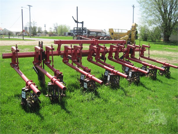 Lilliston RC6 Cultivator RowCrop