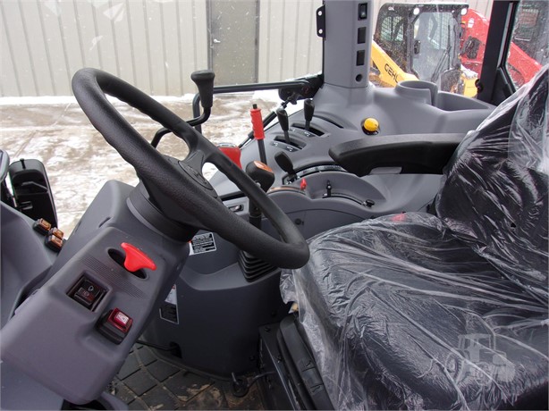 2021 Kubota M5-111HDC24-1 Tractor