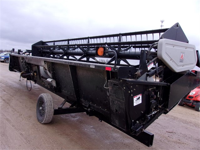 2001 Gleaner 825 Header Flex