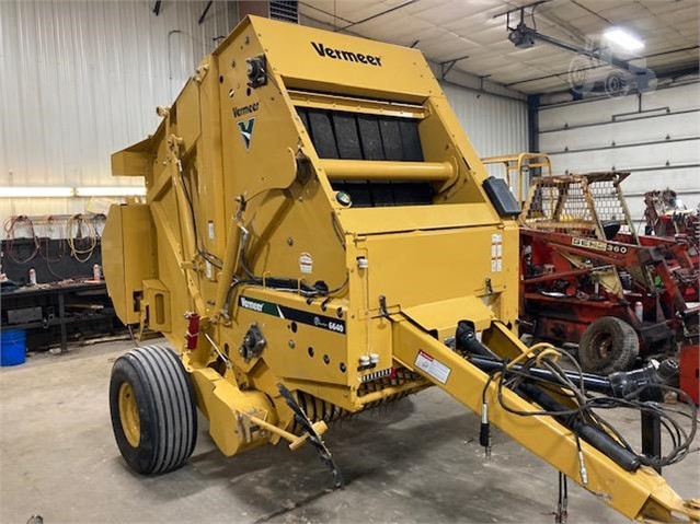 2017 Vermeer 6640 RANCHER Baler/Round