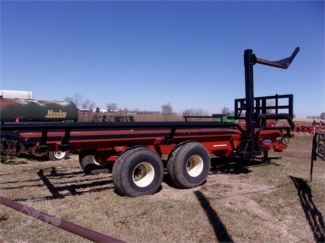 Pronovost P6812 Bale Mover