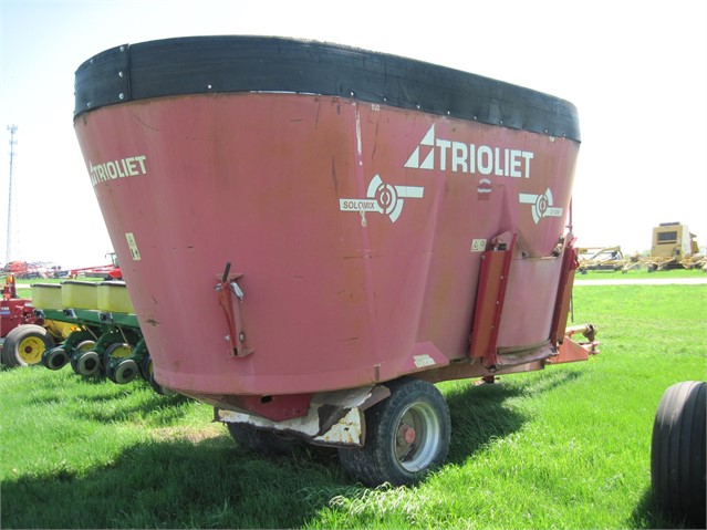 2010 Trioliet SOLOMIX 1-1200L ZK Feed Wagon