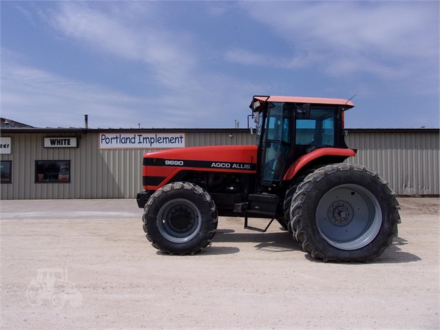 1994 AGCO Allis 9690 Tractor