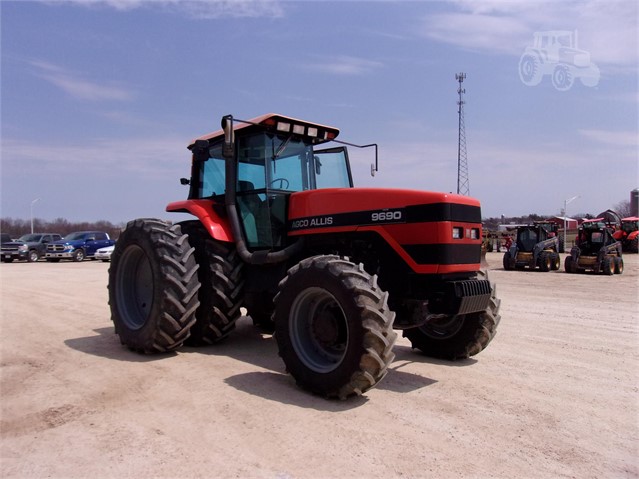 1994 AGCO Allis 9690 Tractor