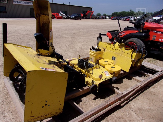 1992 John Deere 318 Garden Tractor