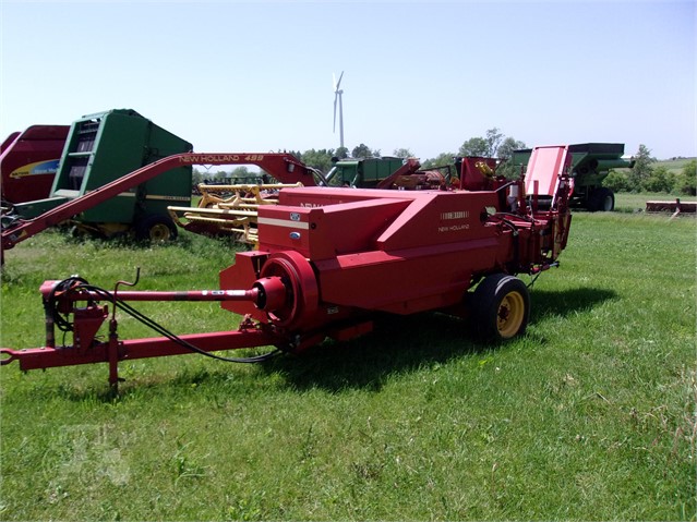 New Holland 311 Baler/Square