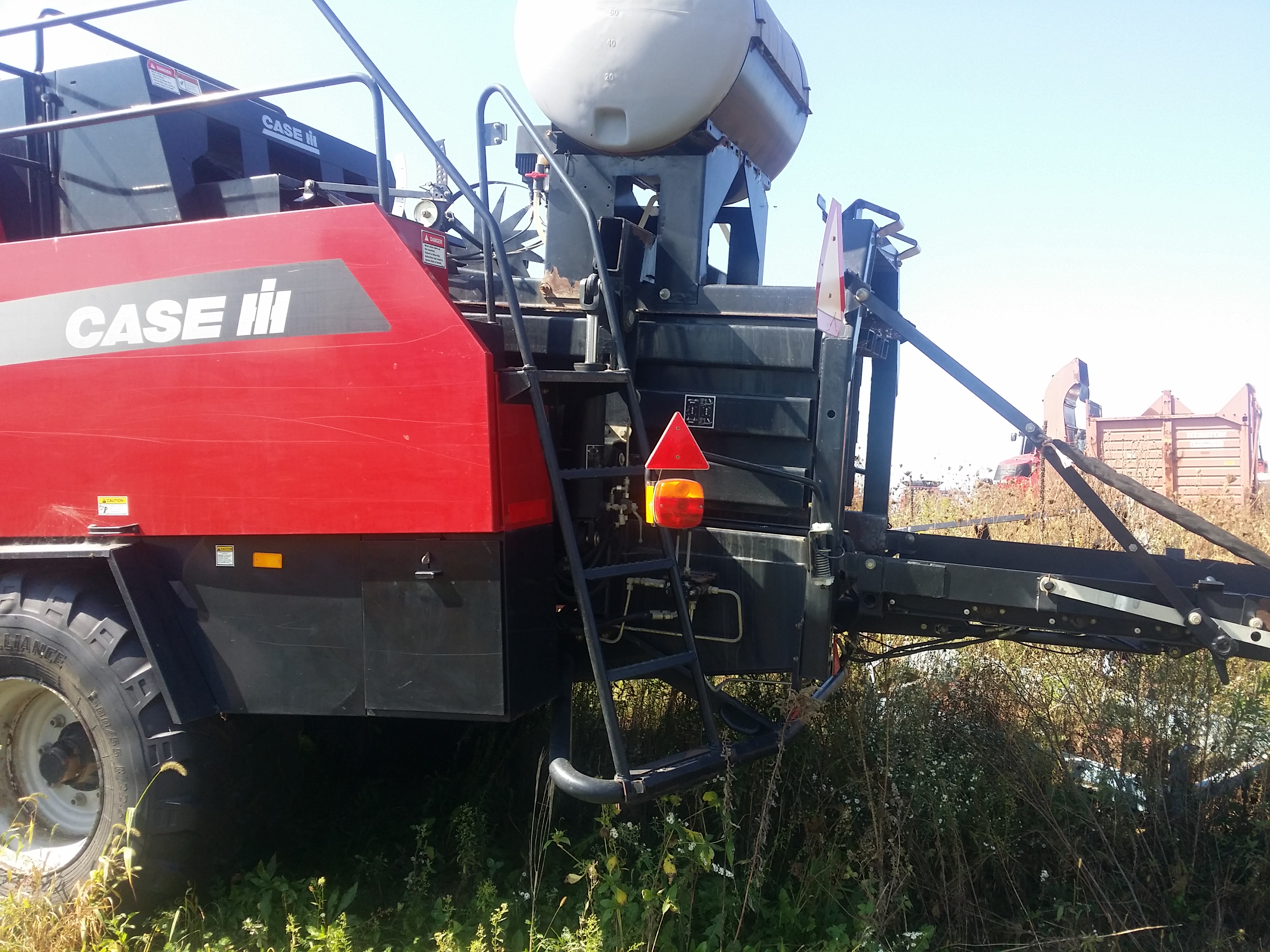 2006 Case IH LBX332 Baler/Square