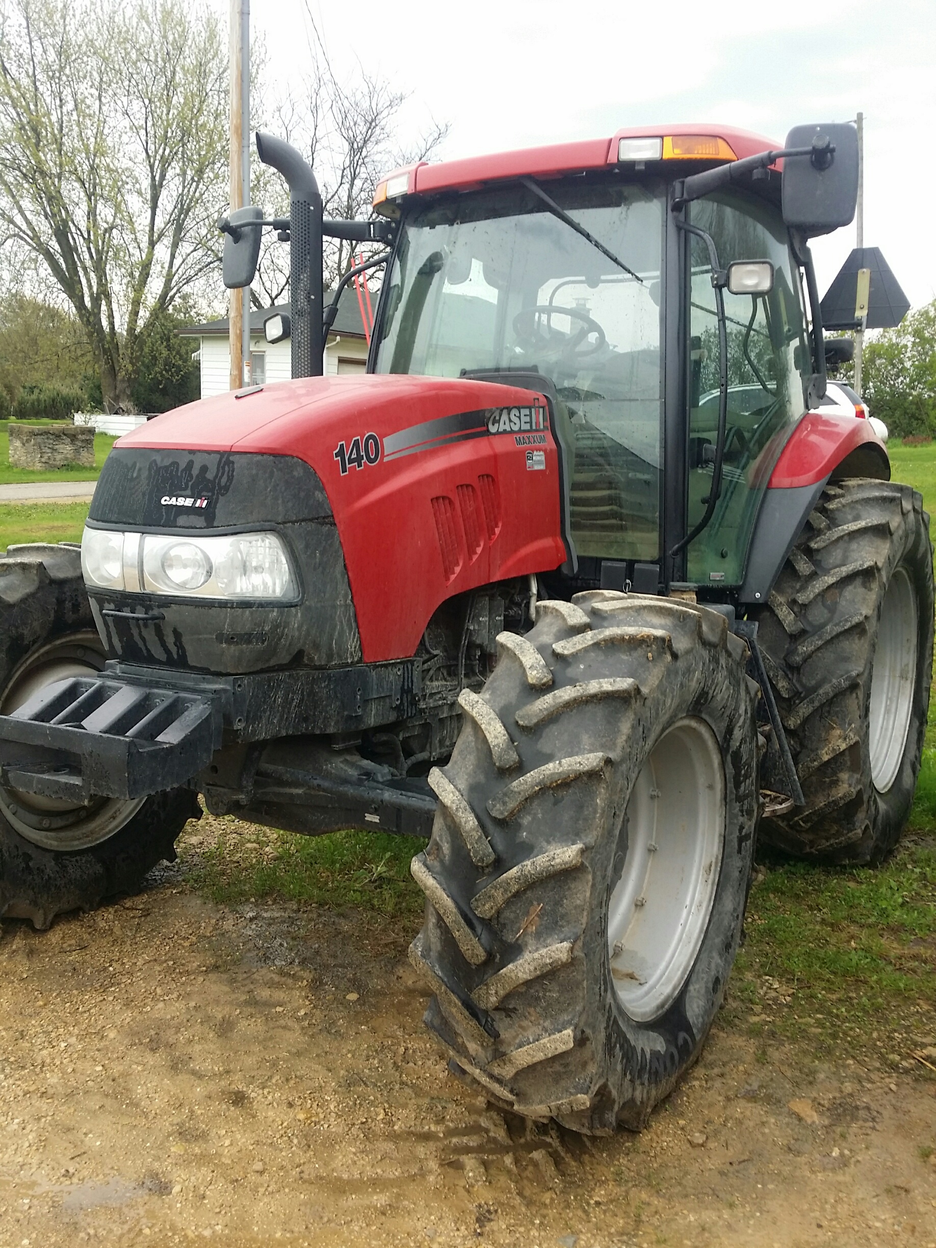 2013 Case IH Maxxum 140 MC Tractor