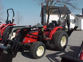 Branson 3820 Tractor 4WD