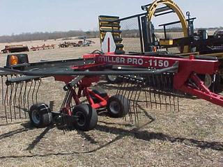 2005 Miller Pro 1150 Rake/Rotary