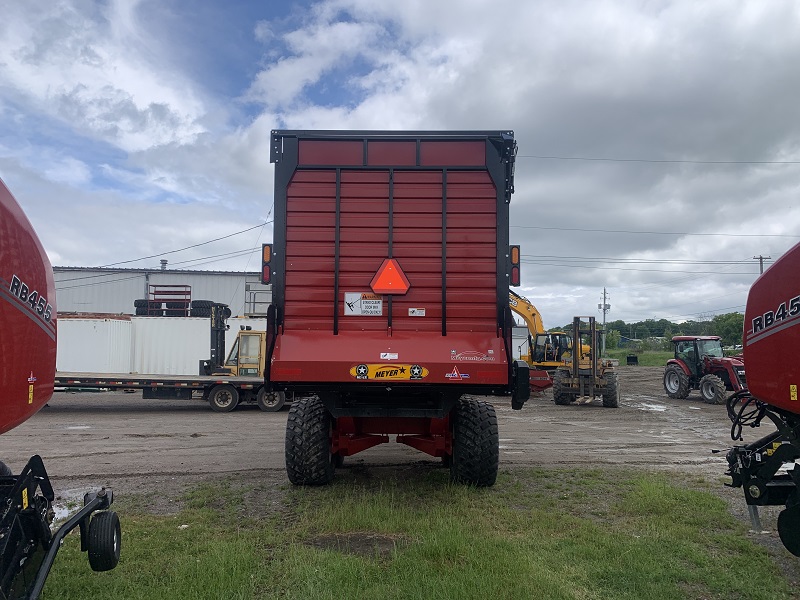 2023 Meyer RTH222-HC Forage Box