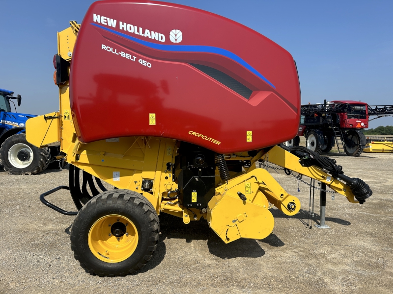 2024 New Holland RB450 Baler/Round