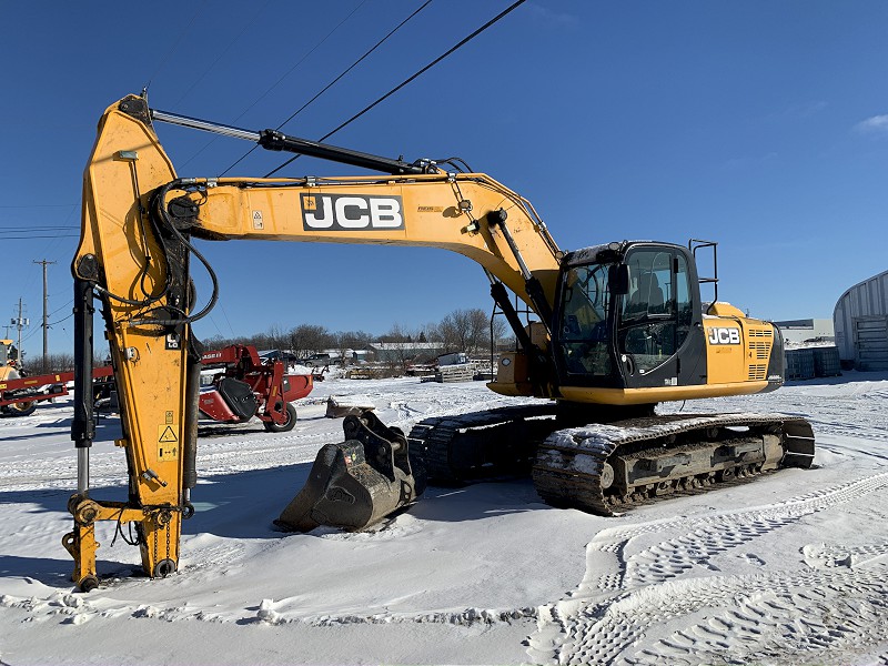 2018 JCB JS220LC Excavator