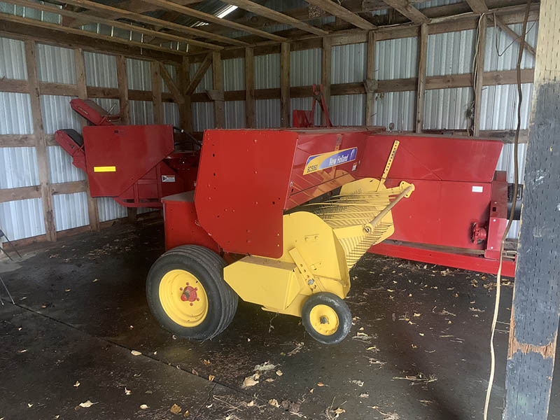 2010 New Holland BC5060 Baler/Square