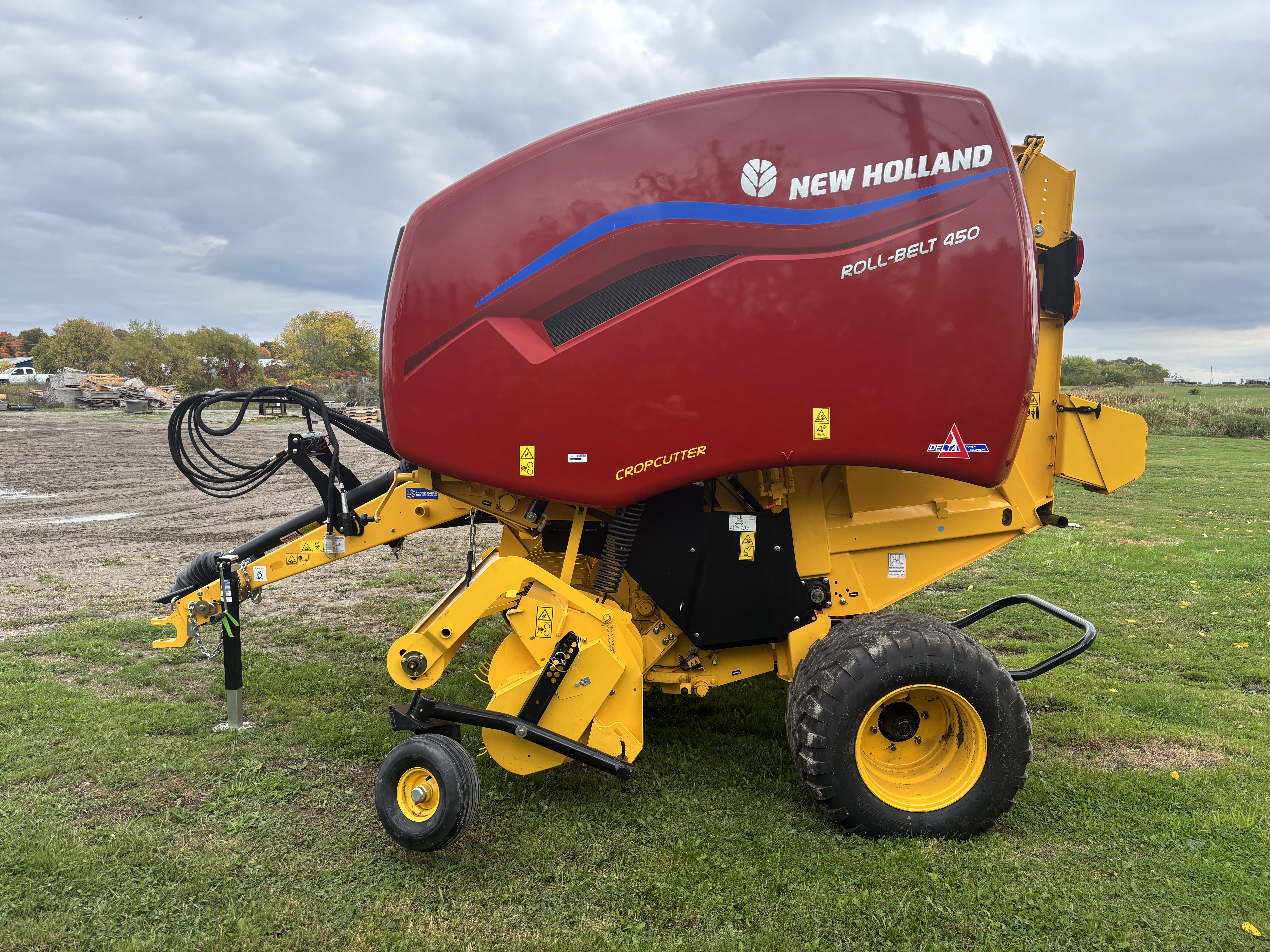 2025 New Holland RB450 Baler/Round