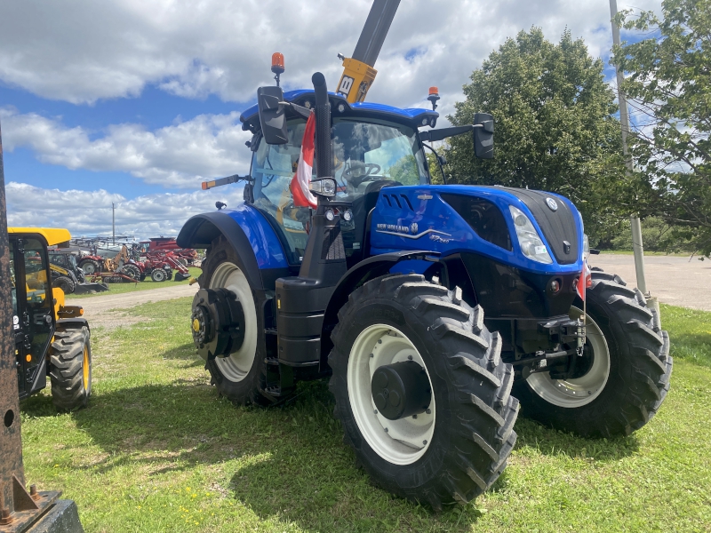2025 New Holland T7.260 PLMI Tractor