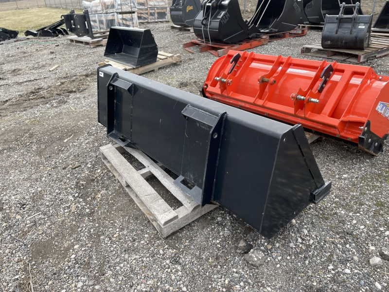 2022 Yanmar 72" Bucket