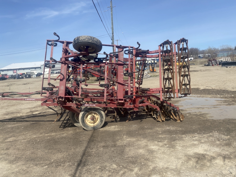 1995 Kongskilde 3500 Field Cultivator