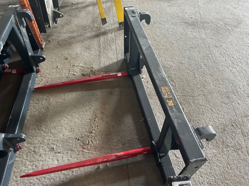 2025 CNH BSD39EUROGX Bale Spear