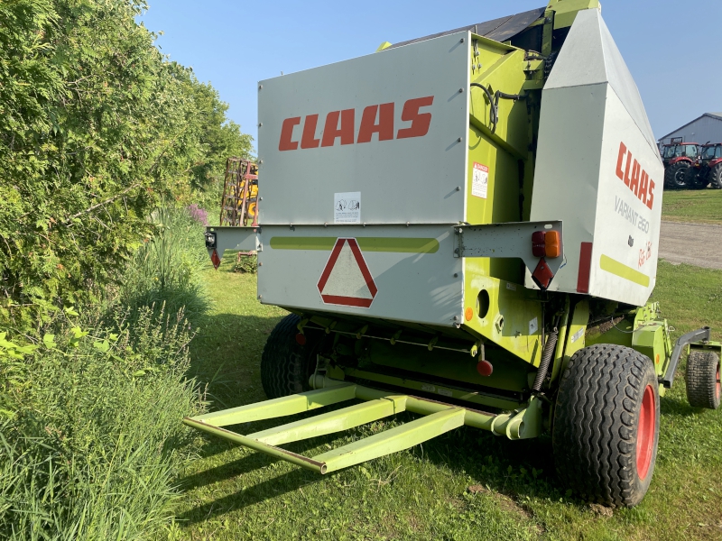 2005 CLAAS 260 Baler/Round