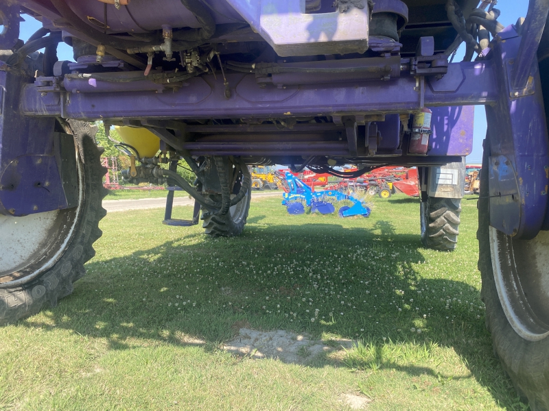 2001 RoGator 1254 Sprayer/High Clearance