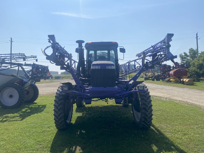 2001 RoGator 1254 Sprayer/High Clearance