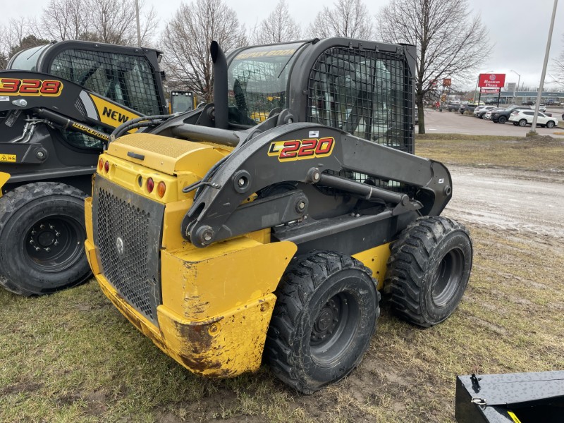 2017 New Holland L220 Skid Steer Loader