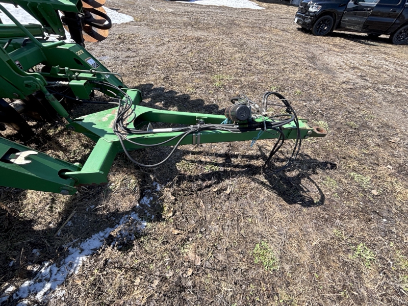 2004 John Deere 637 Disk Tandem