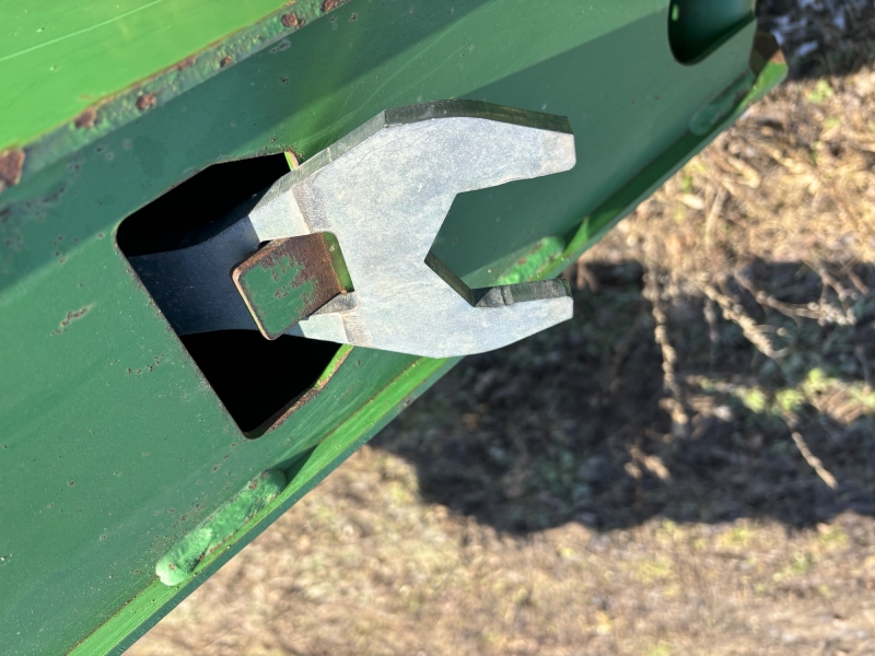 2004 John Deere 637 Disk Tandem