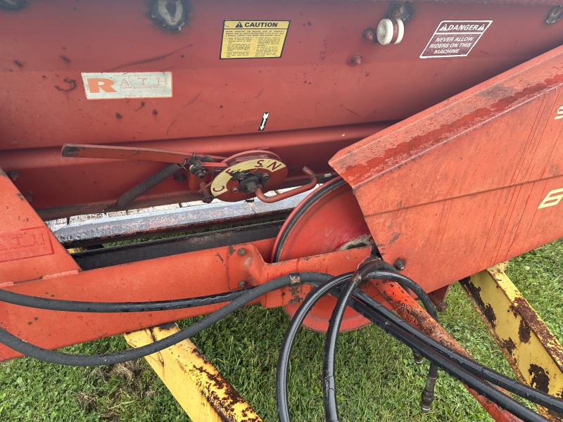 1984 New Holland 679 Manure Spreader