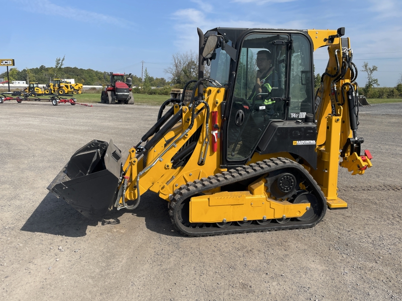 2024 JCB 1CX Tractor Loader Backhoe