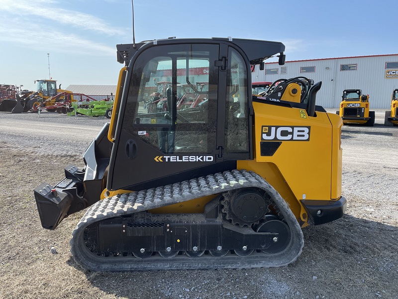 2023 JCB 3TS-8T Compact Track Loader