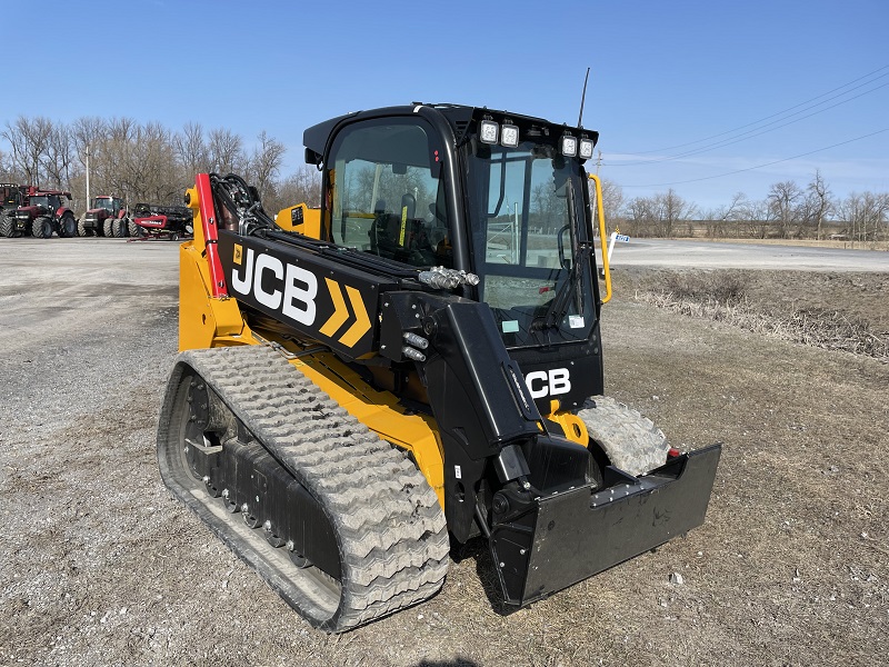 2023 JCB 3TS-8T Compact Track Loader