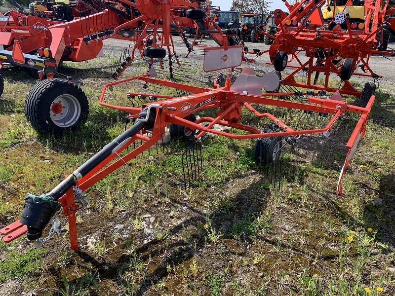 2023 Kuhn GA3200GT Rake