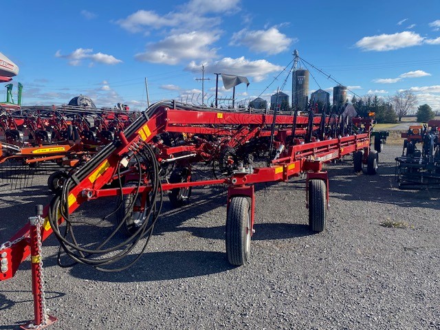 2023 Case IH WR302 Rake