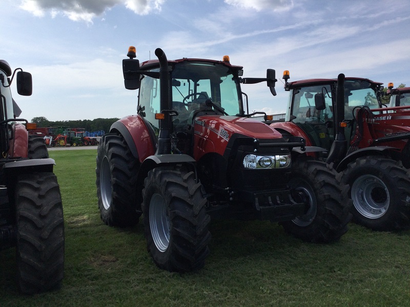 2022 Case IH FARMALL 110U Tractor