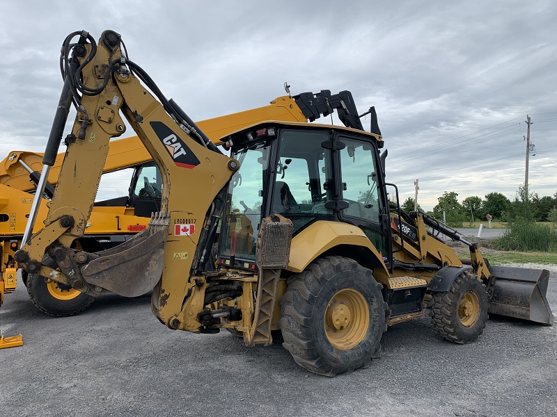 2017 Caterpillar 420F2 Tractor Loader Backhoe