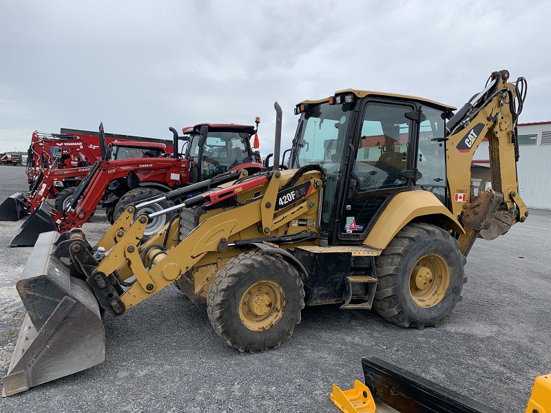 2017 Caterpillar 420F2 Tractor Loader Backhoe