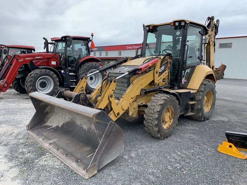 2017 Caterpillar 420F2 Tractor Loader Backhoe