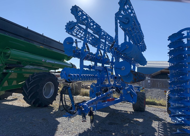 2024 LEMKEN GIGANT10/100 Compact Disc