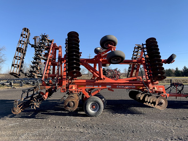 2014 Kuhn 8000-25 Vertical Tillage