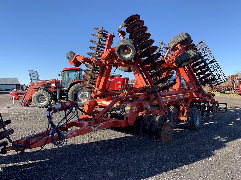 2014 Kuhn 8000-25 Vertical Tillage