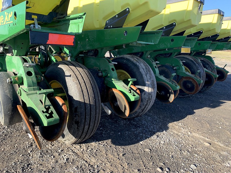 2013 John Deere 1770 Planter