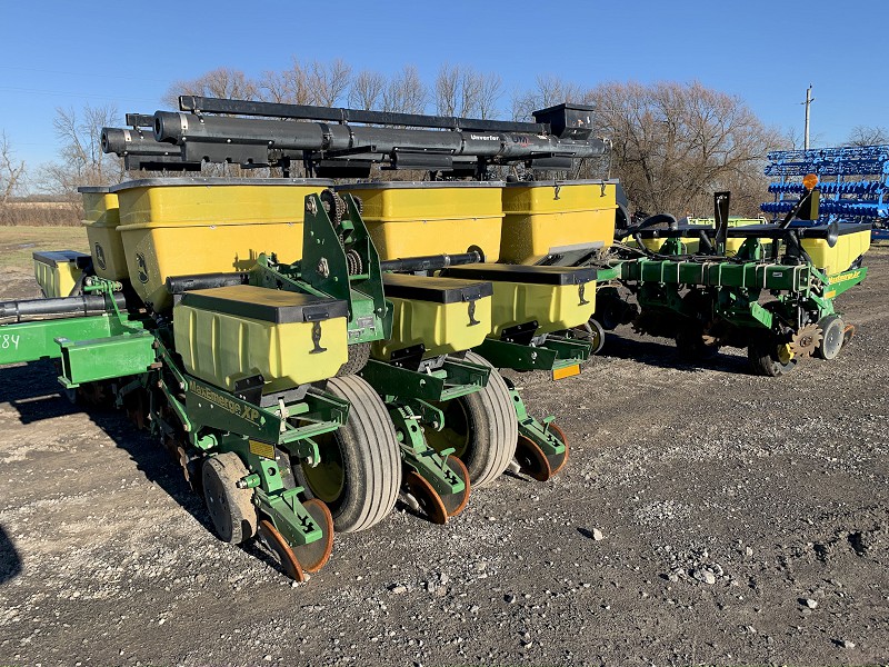 2013 John Deere 1770 Planter