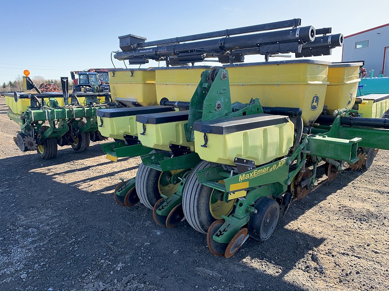 2013 John Deere 1770 Planter