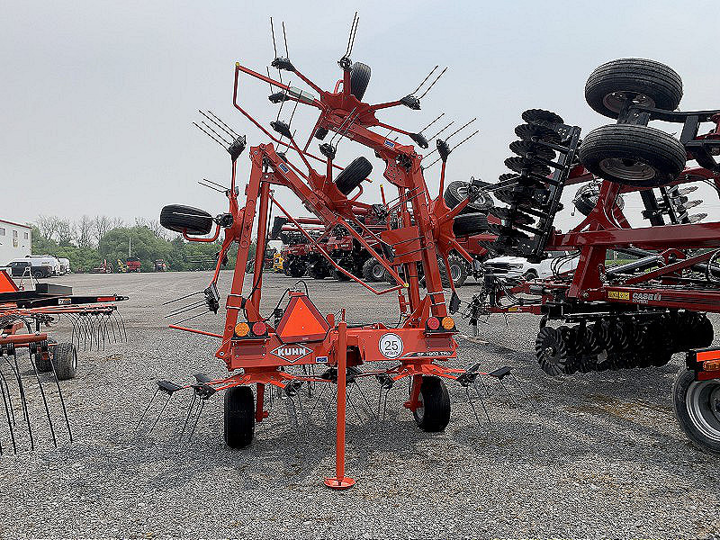 2025 Kuhn GF7803THA Tedder
