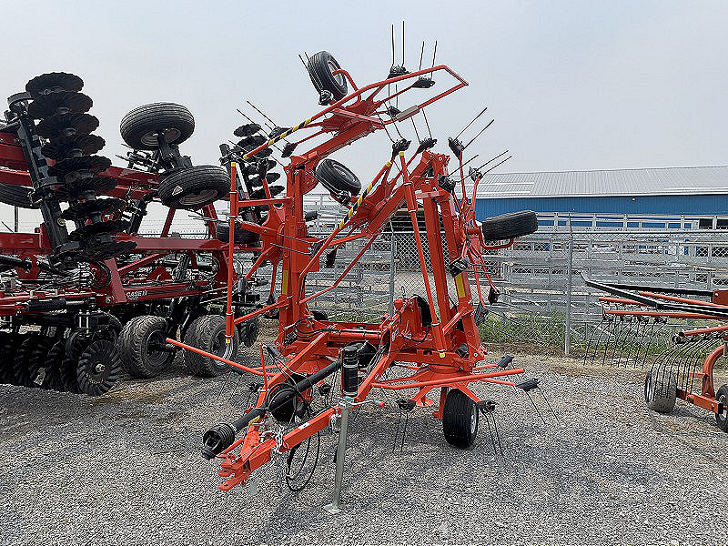 2025 Kuhn GF7803THA Tedder