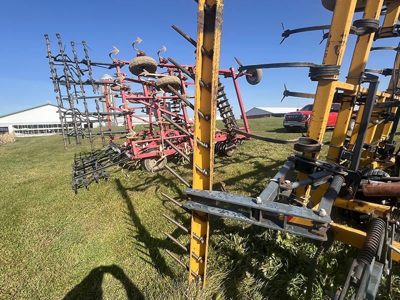 2006 Misc JO-BER2035 Field Cultivator