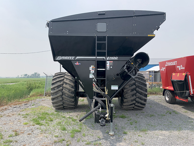 2025 Brent V1100 Grain Cart