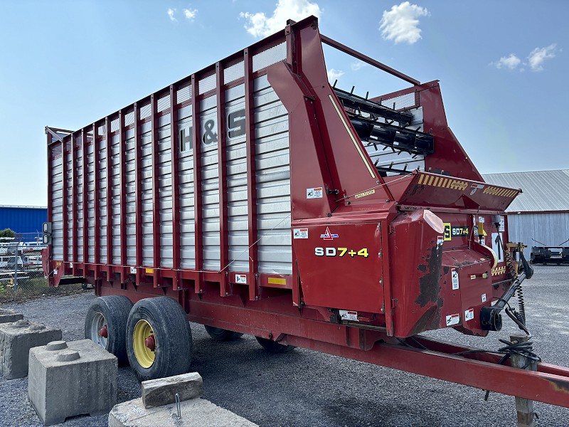 2014 H&S SD7+4 Forage Box